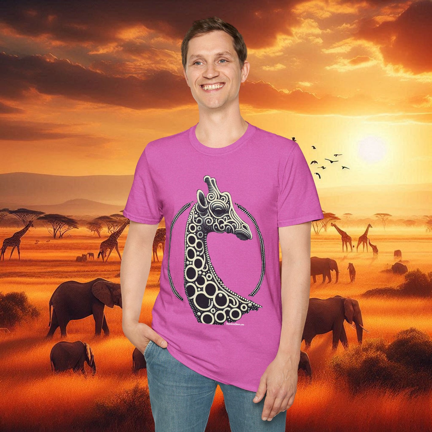 Beaded Giraffe T-Shirt - Kenya and Africa Inspired
