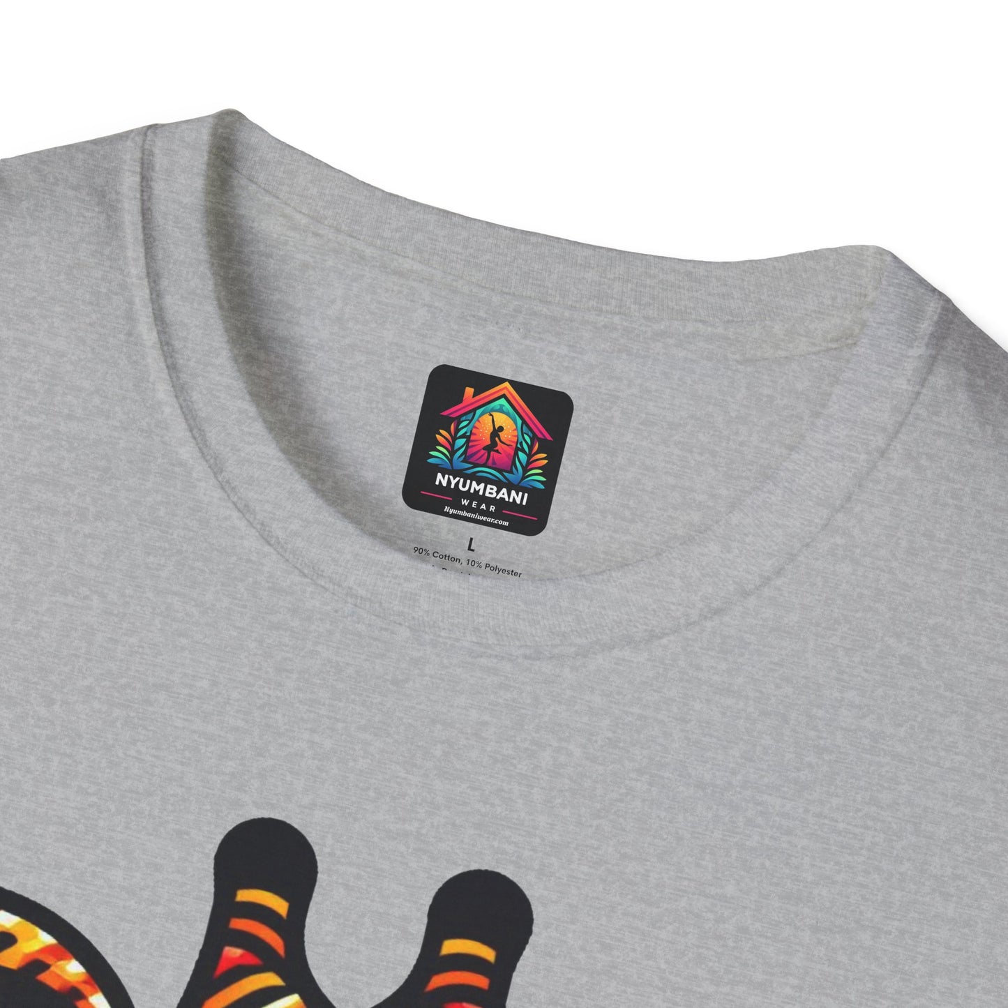 Giraffe T-Shirt with African Bead Design