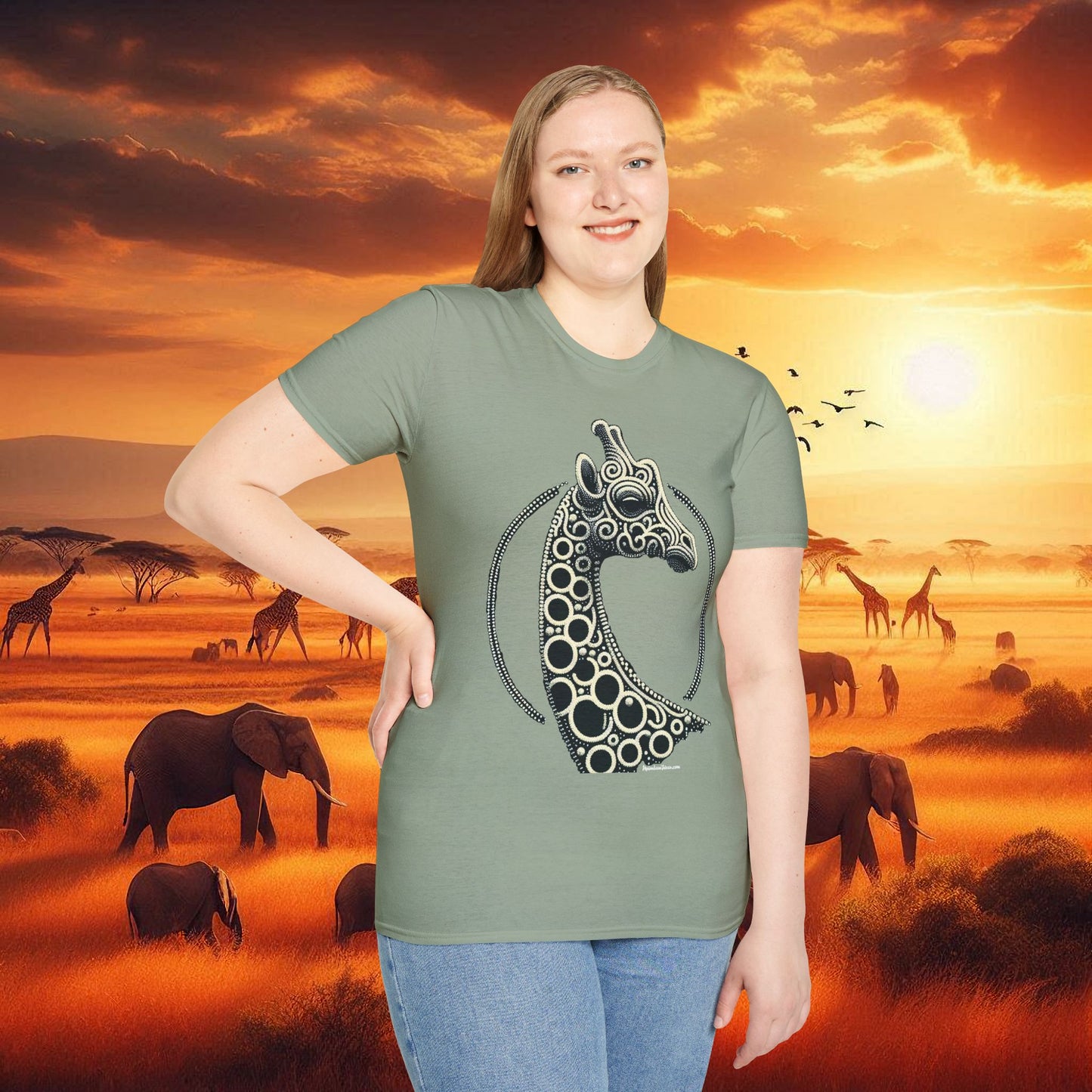 Beaded Giraffe T-Shirt - Kenya and Africa Inspired