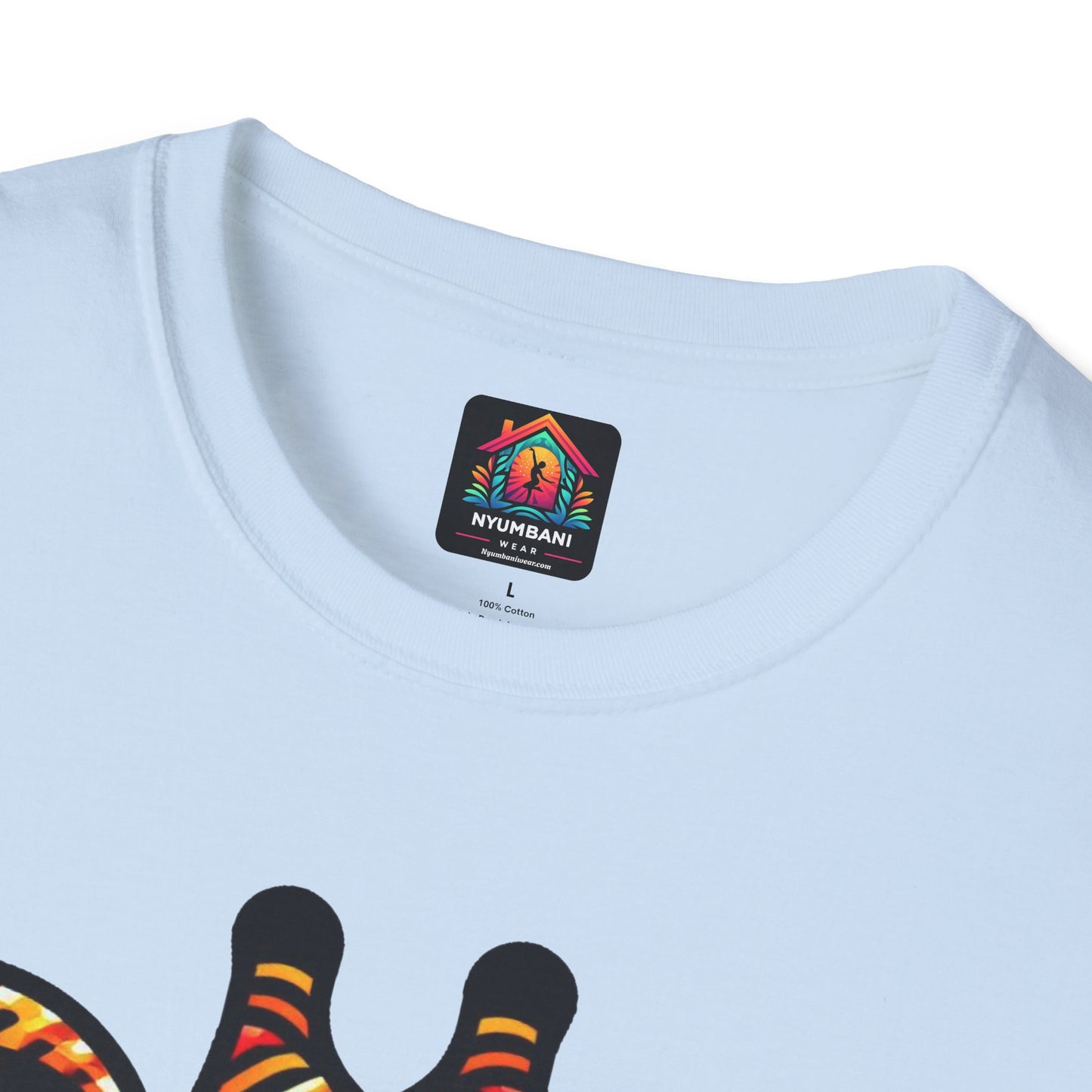 Giraffe T-Shirt with African Bead Design
