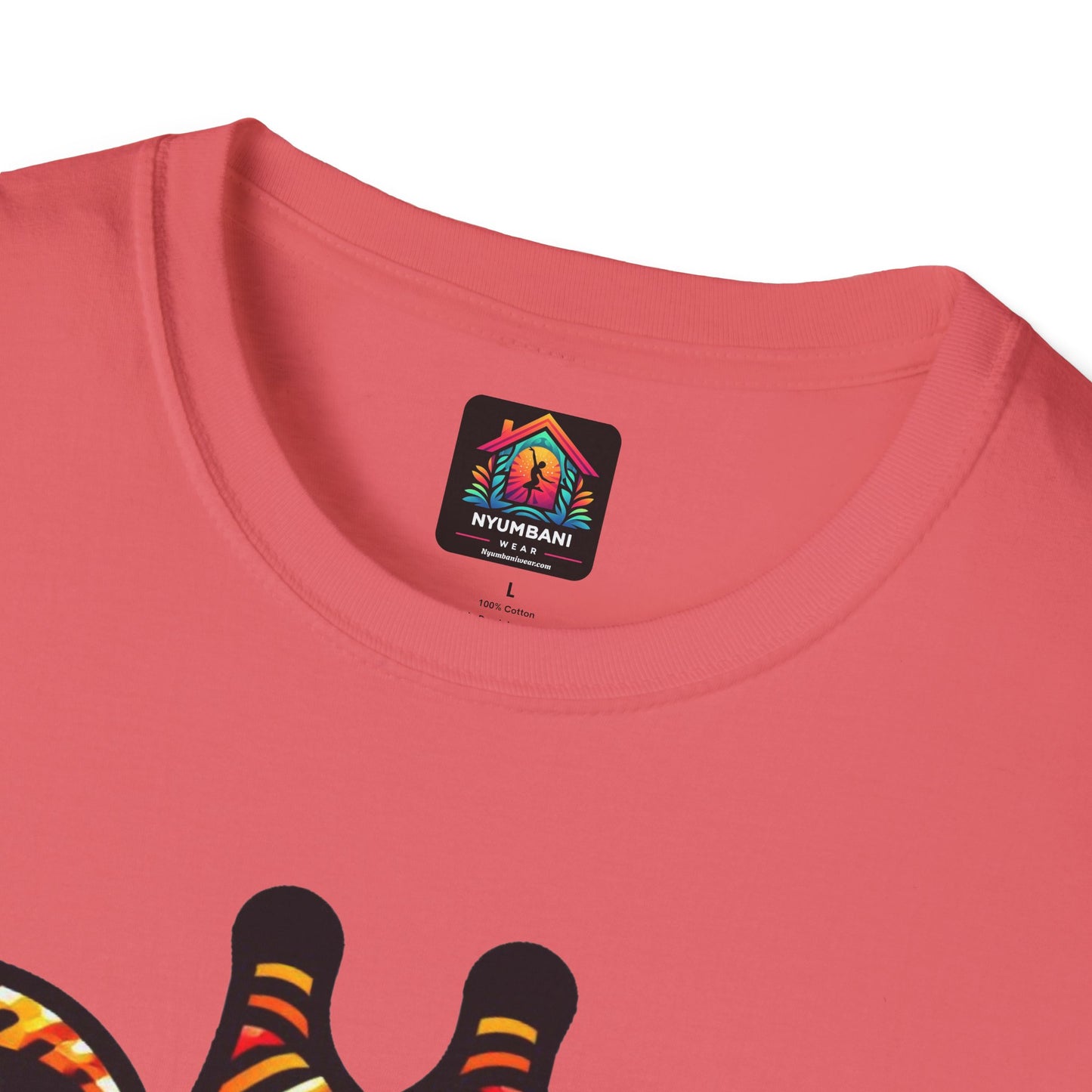 Giraffe T-Shirt with African Bead Design