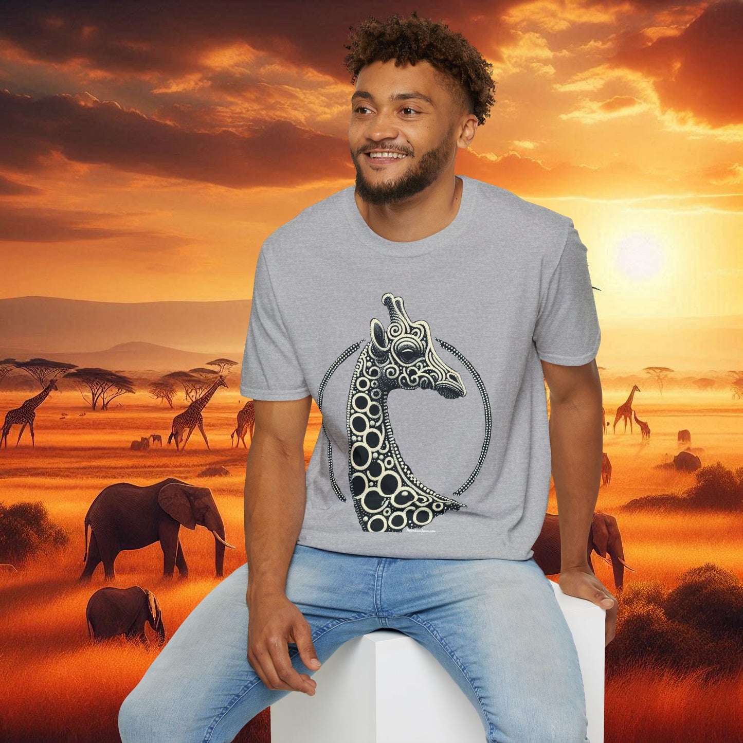 Beaded Giraffe T-Shirt - Kenya and Africa Inspired