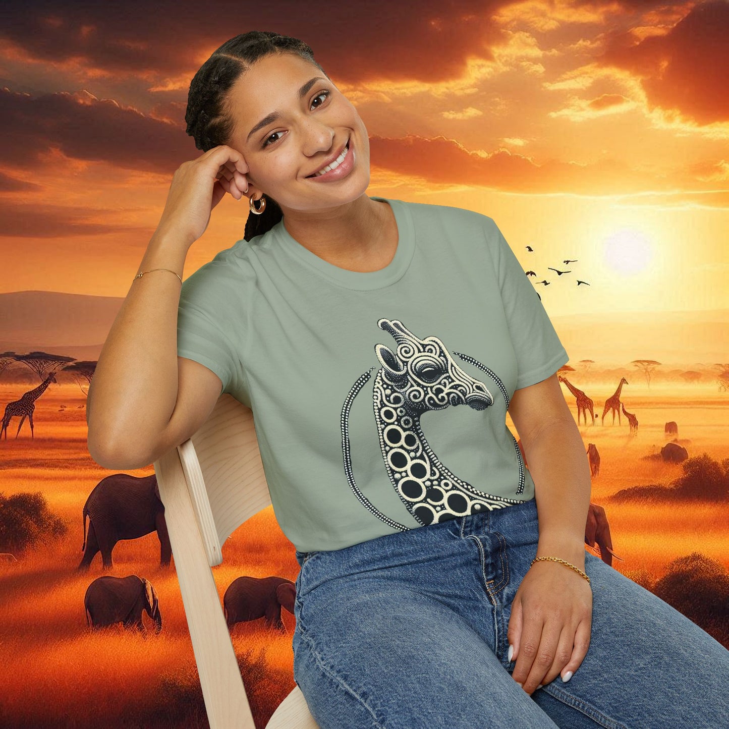Beaded Giraffe T-Shirt - Kenya and Africa Inspired